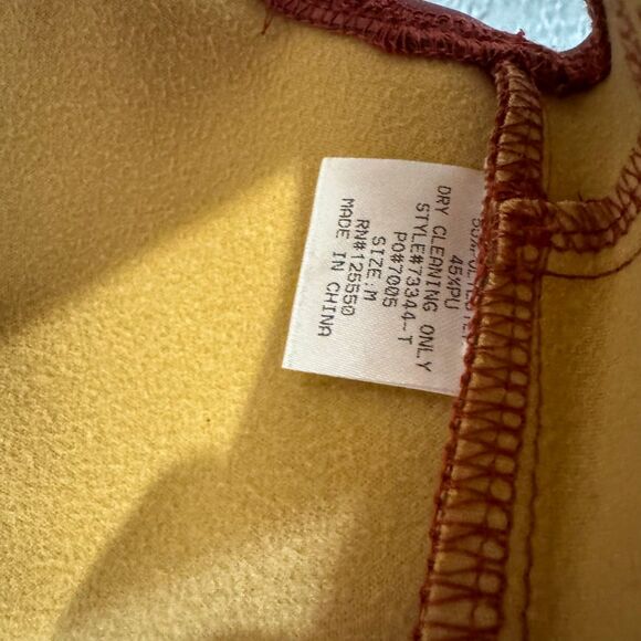 Fashion Nova Red Faux Leather Crop Top SZ Medium - Picture 4 of 4